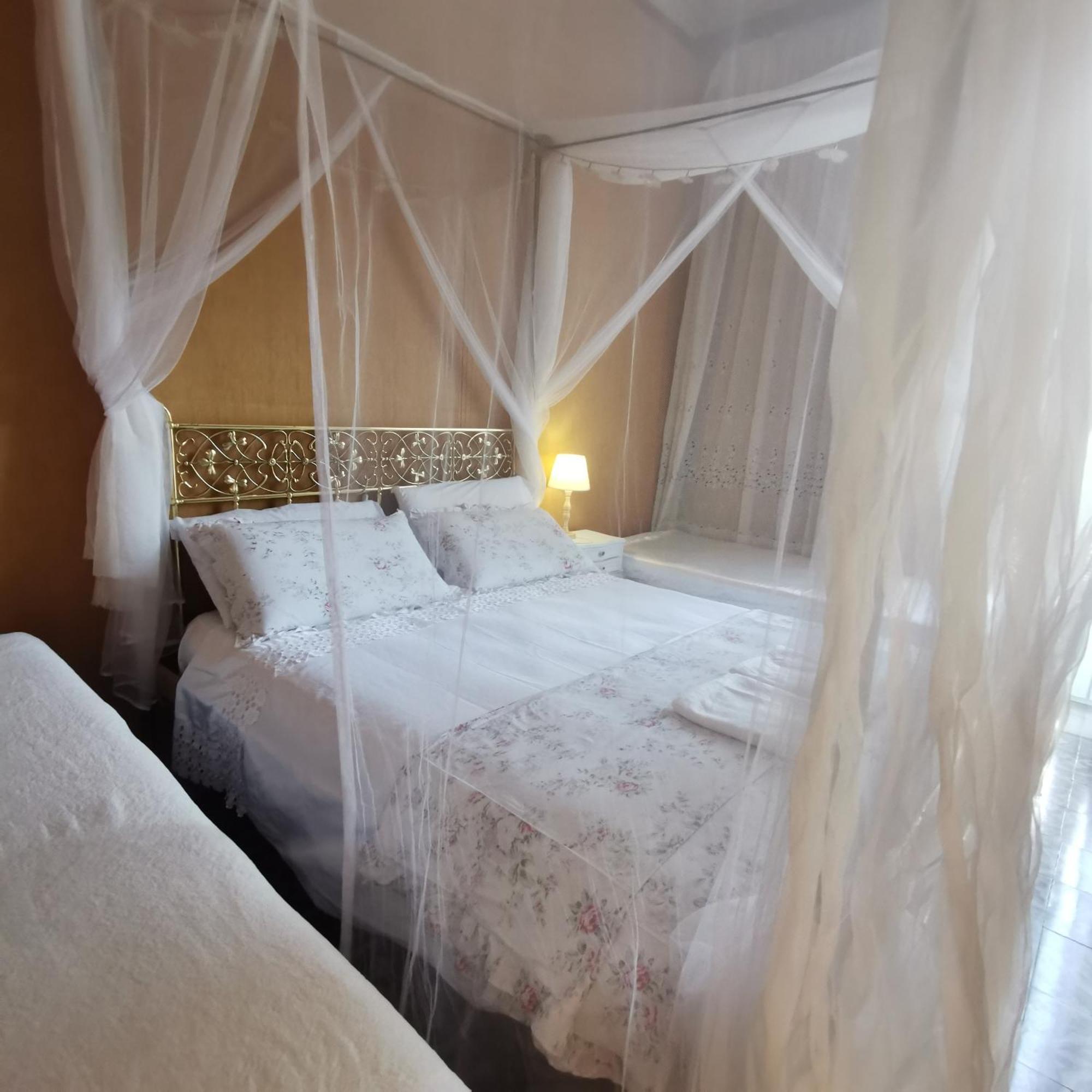 Albisola Bed And Breakfast Albisola Superiore Exterior photo